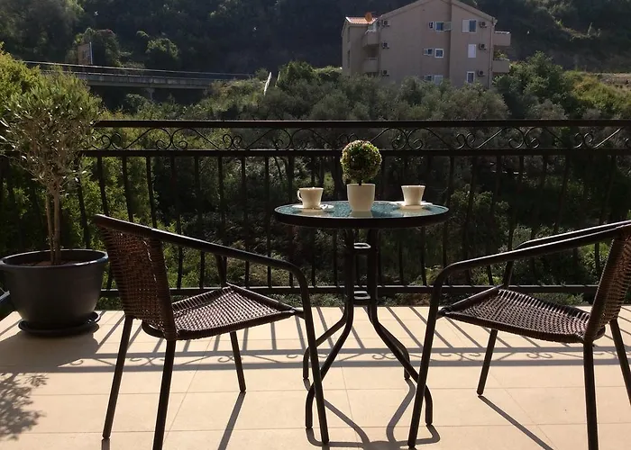 Olive Terrace Apartments 3