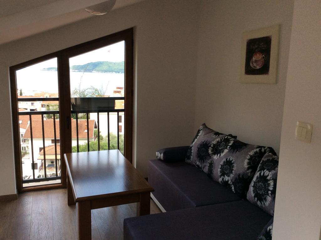 Apartament Olive Terrace 3 *