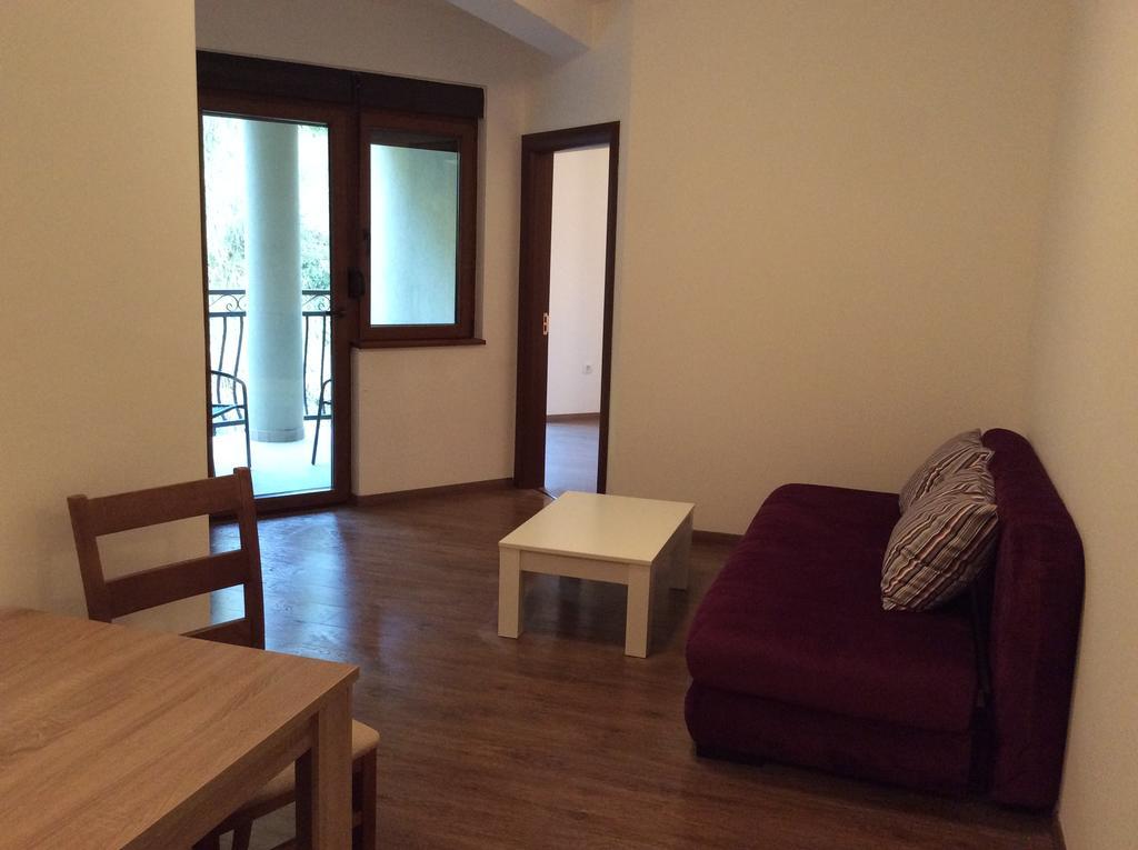 Olive Terrace 3 Budva