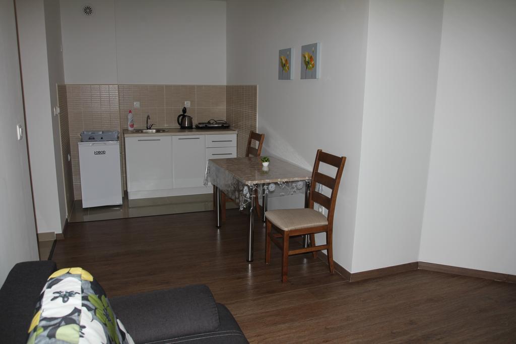 Olive Terrace 3 Apartament