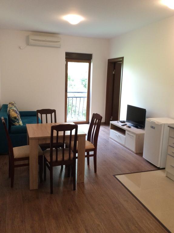 Olive Terrace 3 Budva