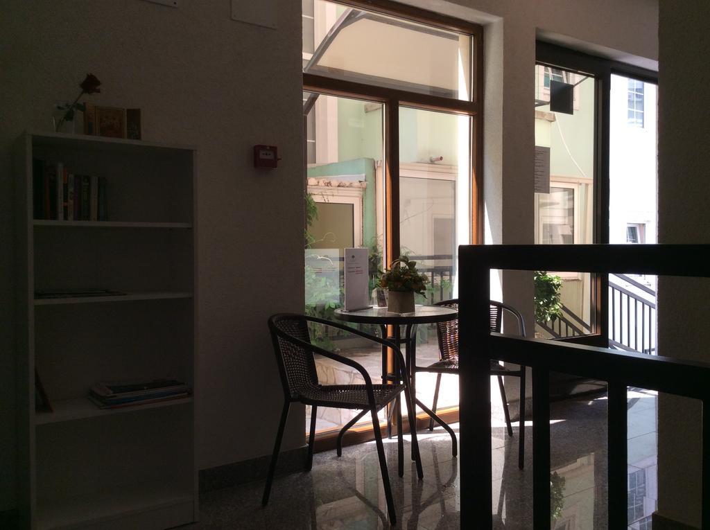 Olive Terrace 3